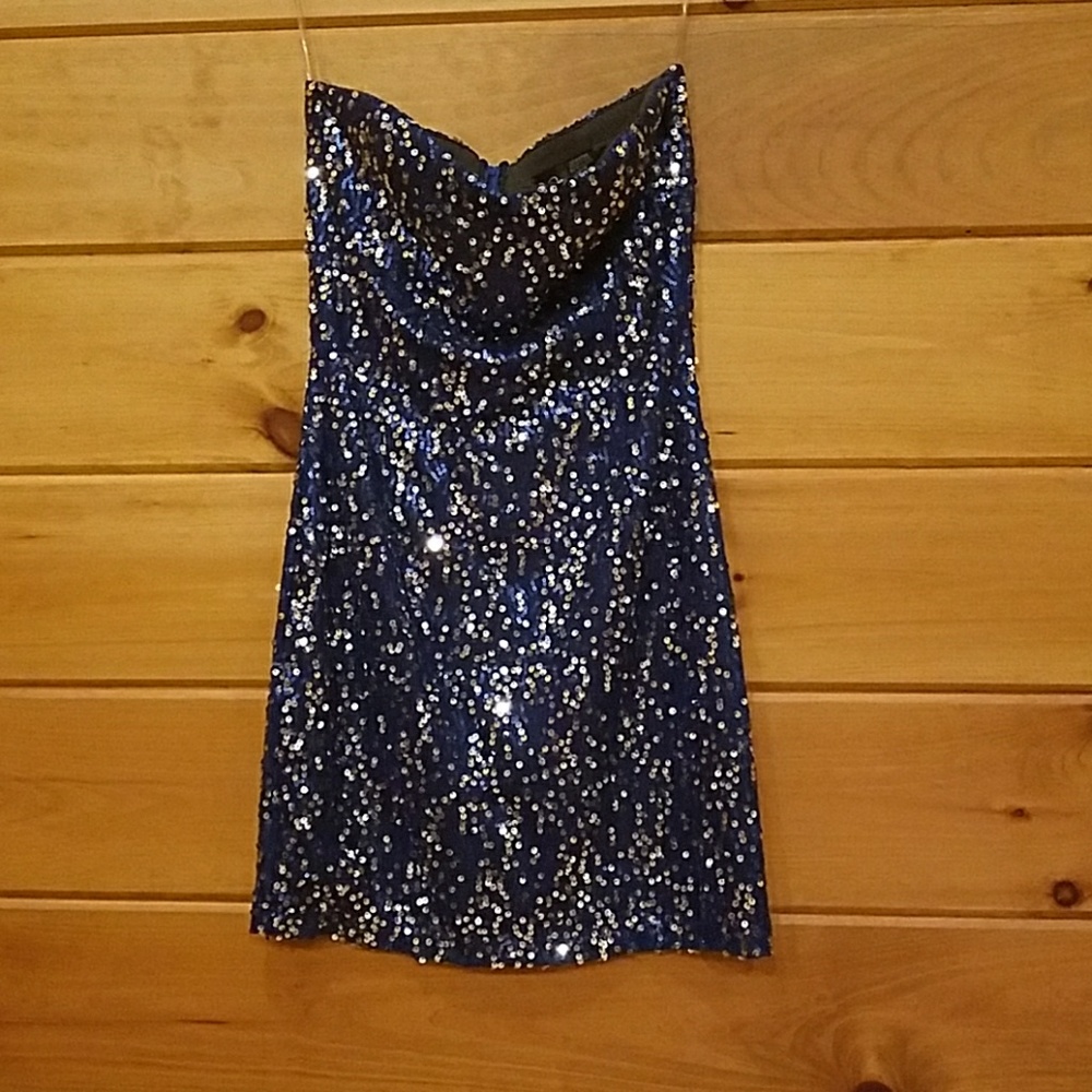 Homecoming/club dress
